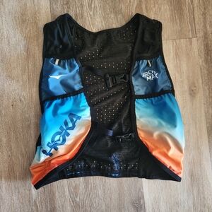 Hoka 12L Running Vest